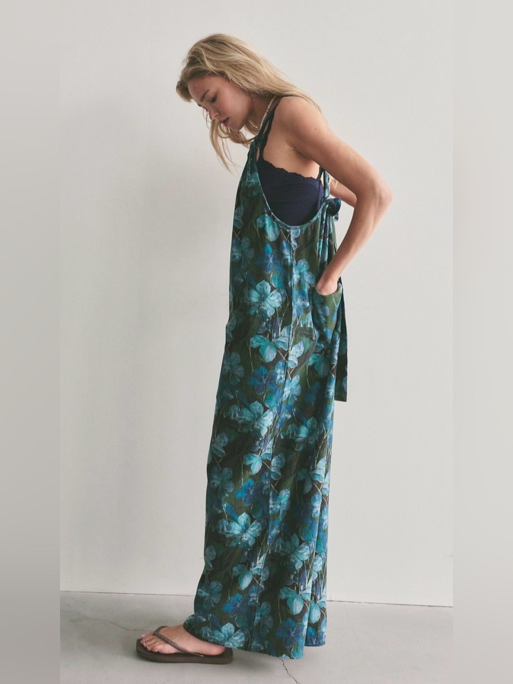 NWT FREE PEOPLE WE THE FREE FREEBIRD PRINTED JUMPSUIT MALIBU BLUE